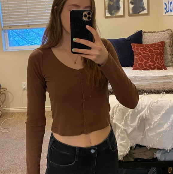 Hollister brown long sleeve crop top 🤎 - Picture 6 of 6